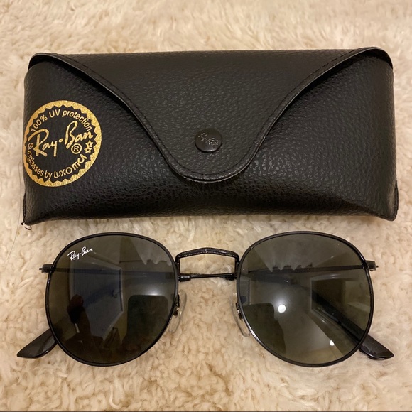 Ray-Ban Accessories - Rayban Black Round Metal Sunglasses